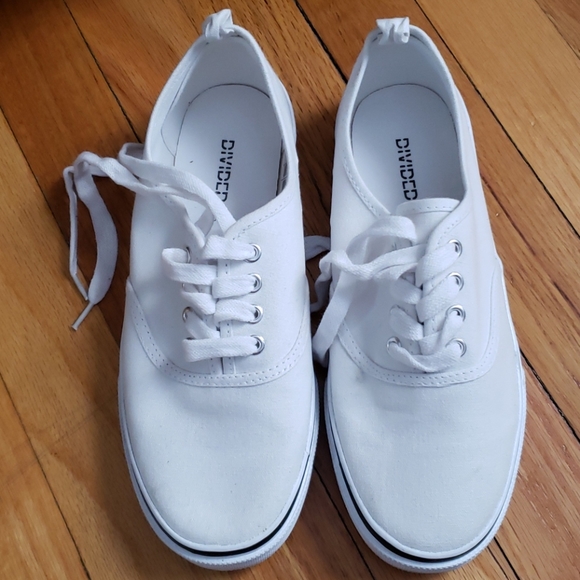 H&M Sneakers - Picture 1 of 4